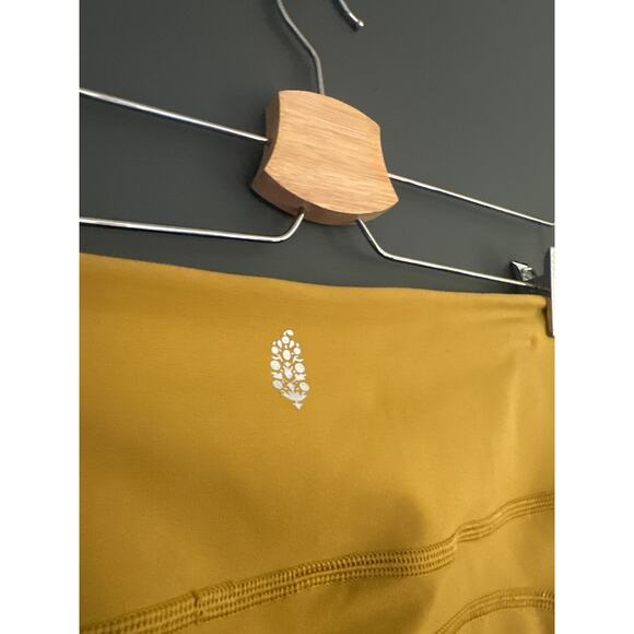 Free People Movement Shanti Straight Leg Pants Leggings in Alchemy Size Small - Picture 11 of 12